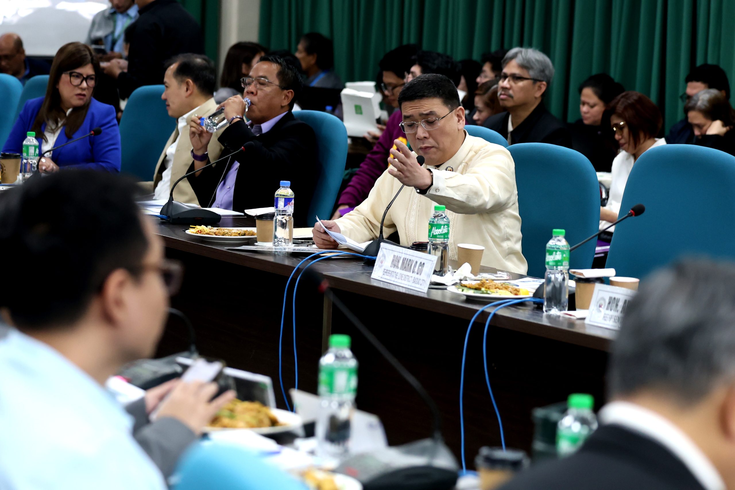 Lee To DA: Invest In Research On Climate-Resilient Crop Varieties